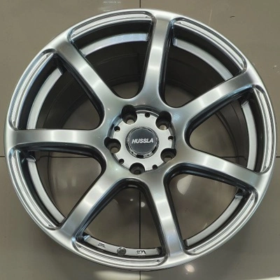 HUSSLA OSAKA R18 5-114.3/+40/8J/D-73.1 HYPER BLACK диск